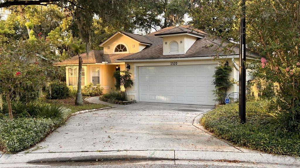 Photo of 1320 Sassafras Avenue, Altamonte Springs, FL 32714 (MLS # O6421150)