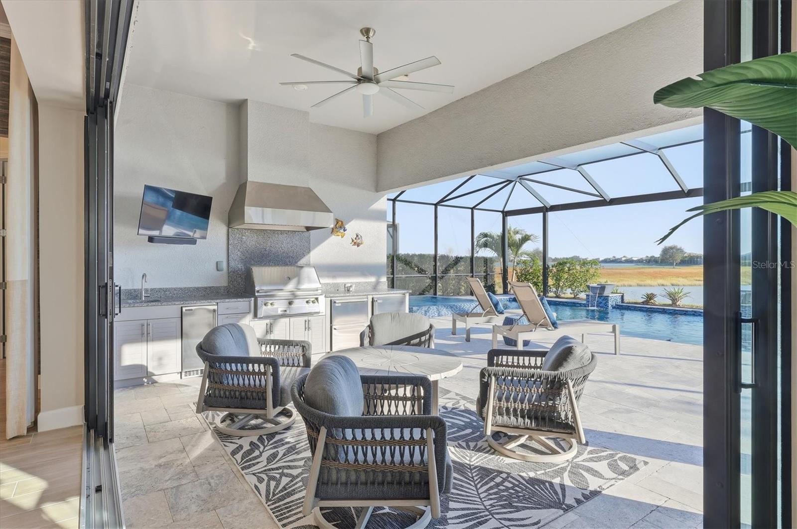 SHOREVIEW AT LAKEWOOD RANCH WATERSIDE - Residential