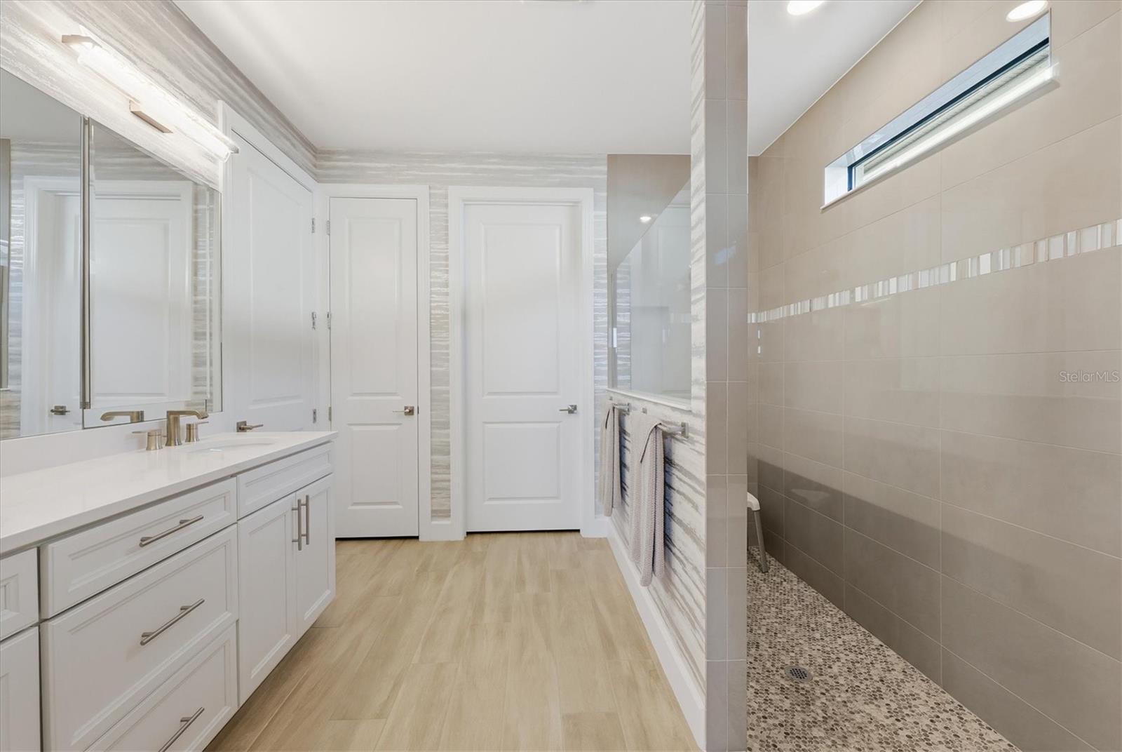 SHOREVIEW AT LAKEWOOD RANCH WATERSIDE - Residential