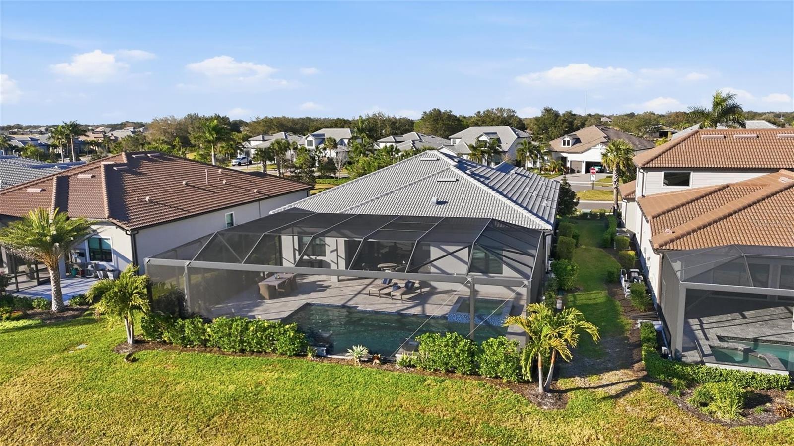 SHOREVIEW AT LAKEWOOD RANCH WATERSIDE - Residential