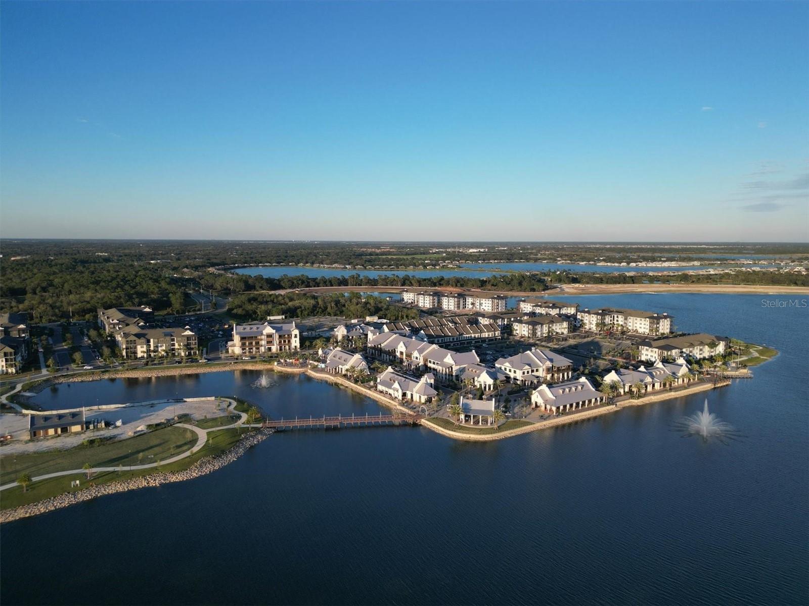 SHOREVIEW AT LAKEWOOD RANCH WATERSIDE - Residential