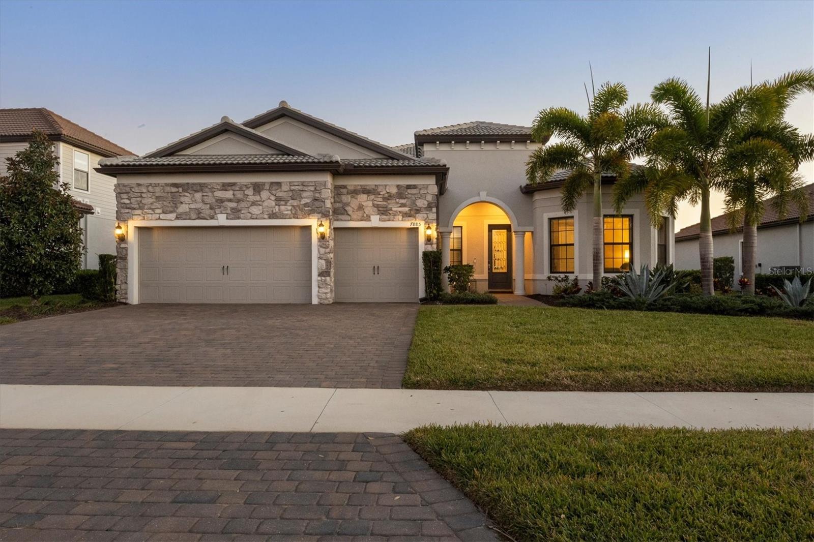 SHOREVIEW AT LAKEWOOD RANCH WATERSIDE - Residential