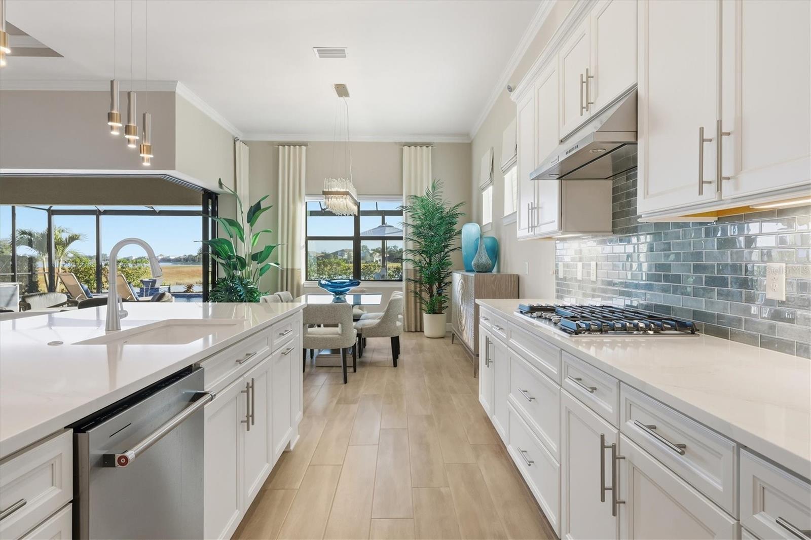 SHOREVIEW AT LAKEWOOD RANCH WATERSIDE - Residential