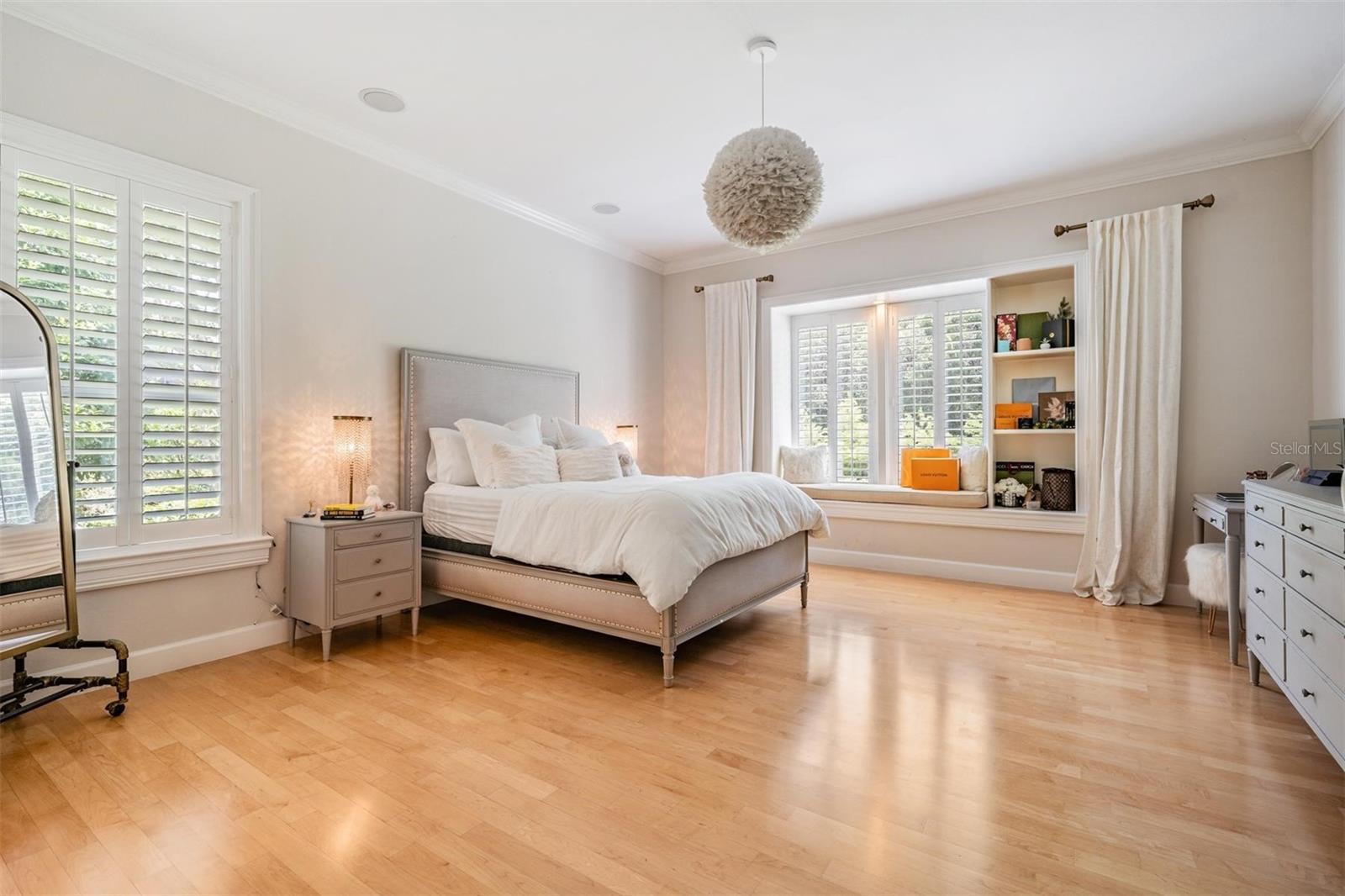 HAWKS LANDING - Residential