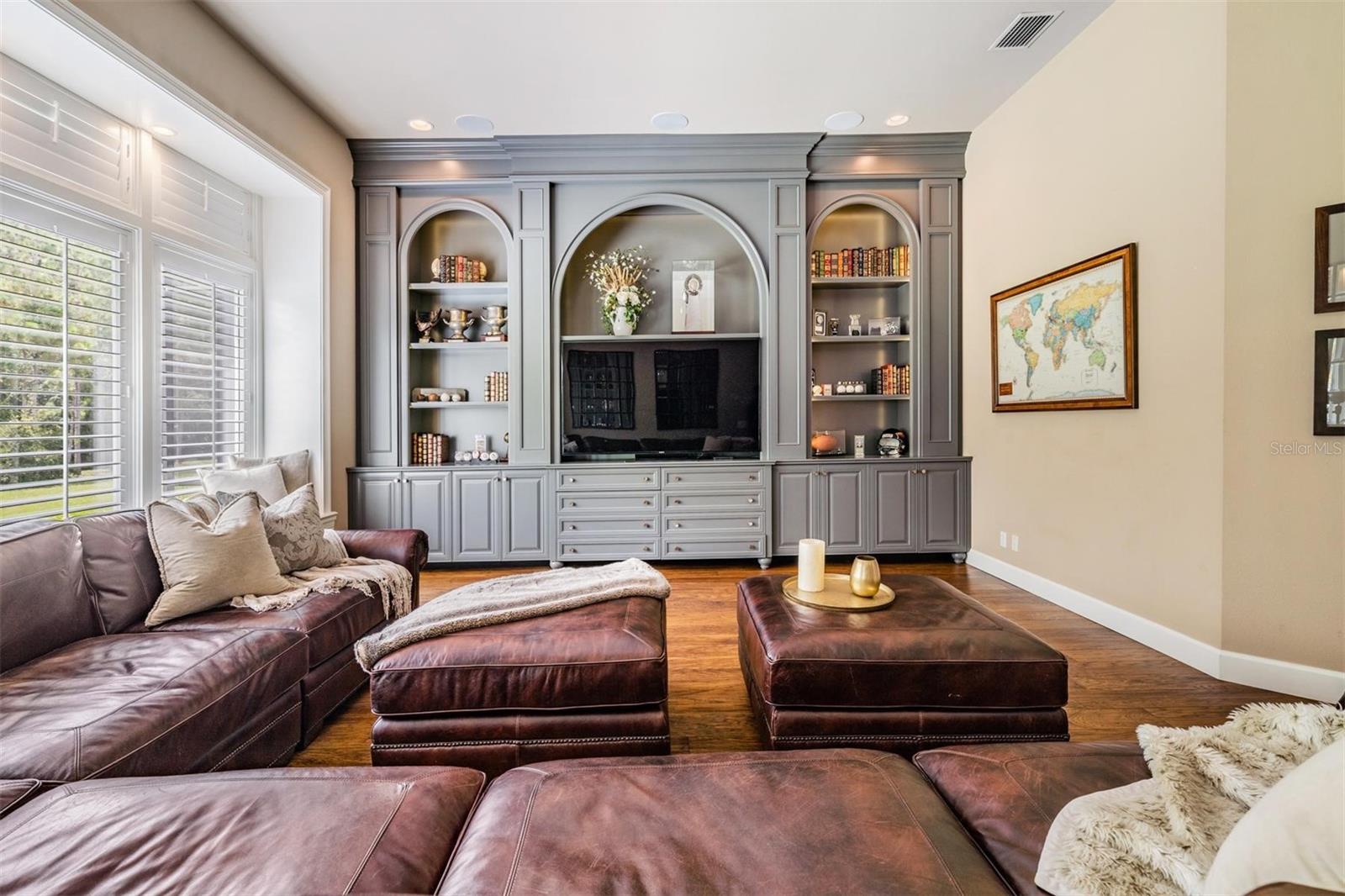 HAWKS LANDING - Residential