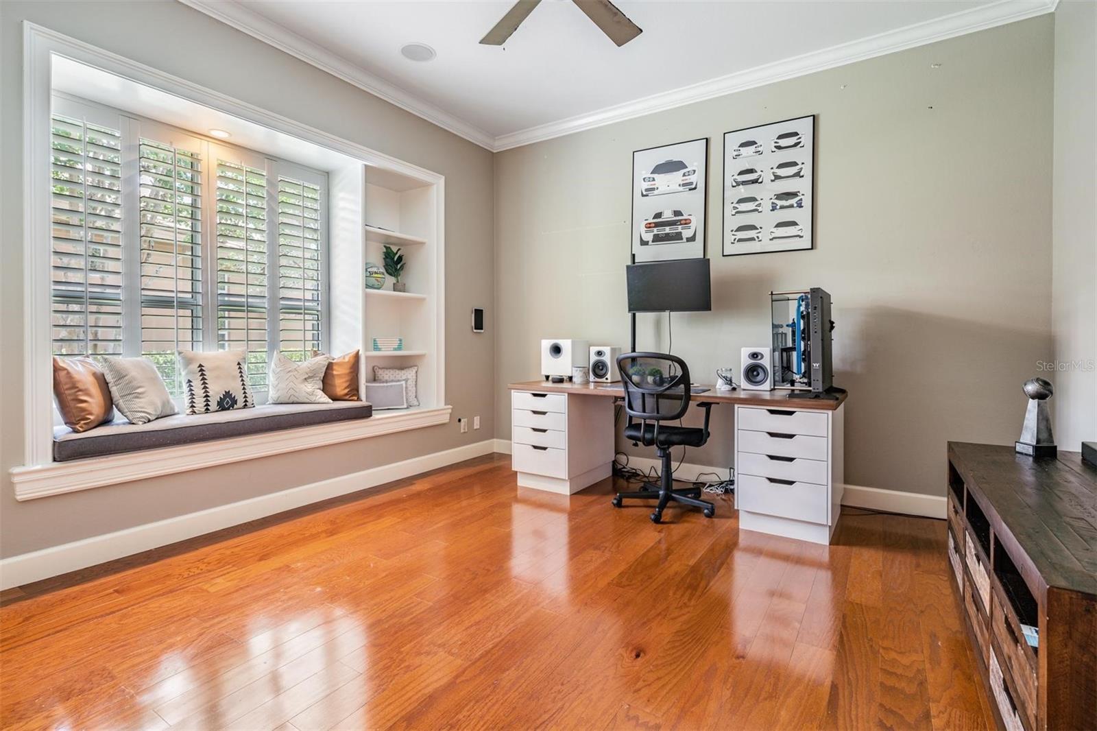 HAWKS LANDING - Residential