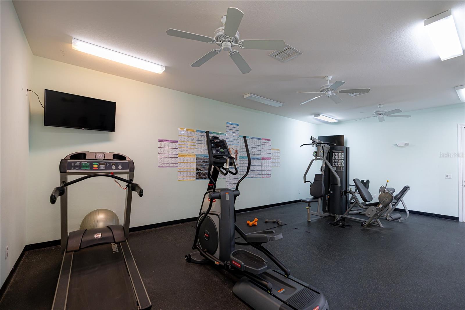 CLUB CORTILE CONDO PH 7 - Residential