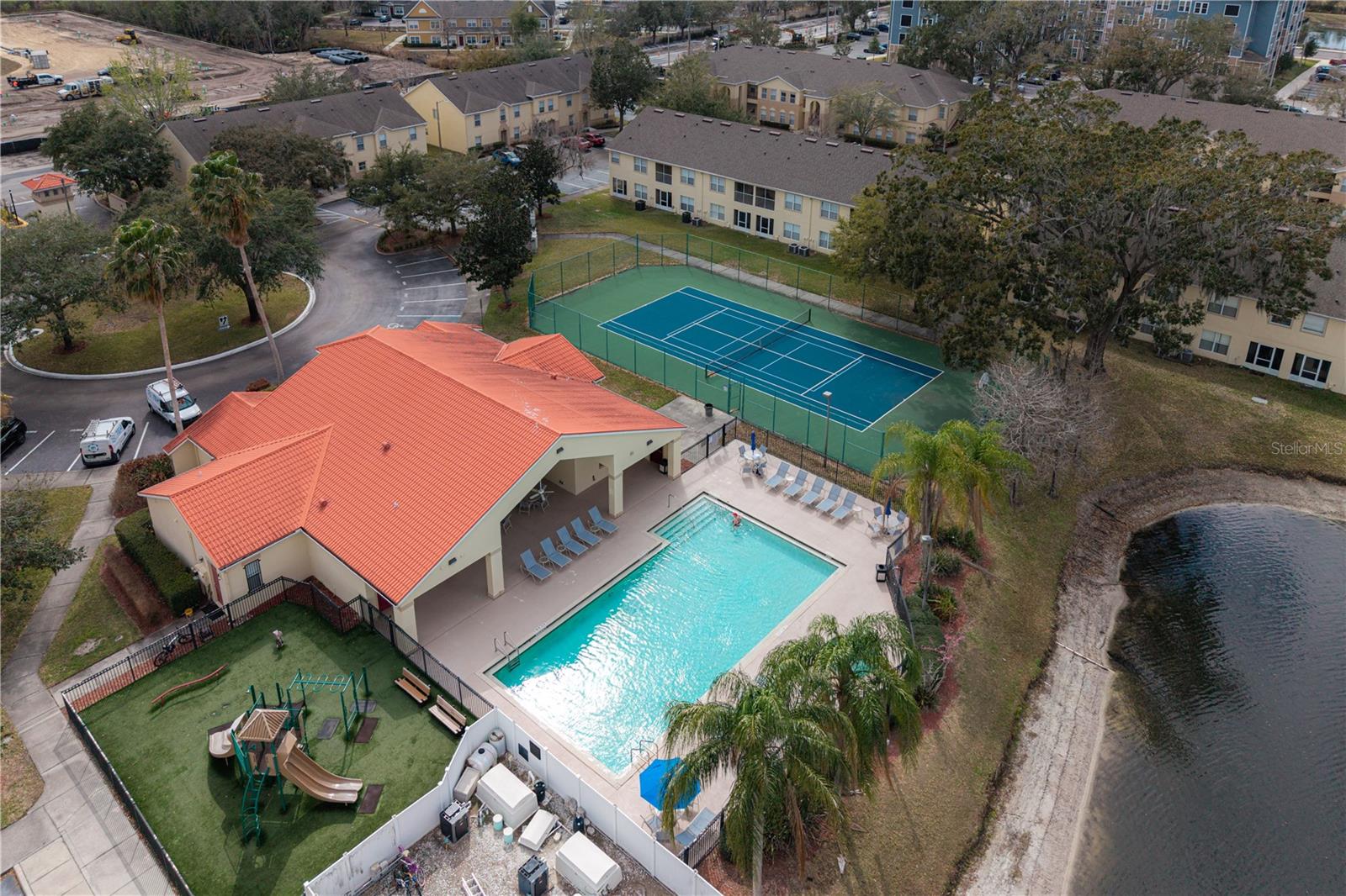 CLUB CORTILE CONDO PH 7 - Residential