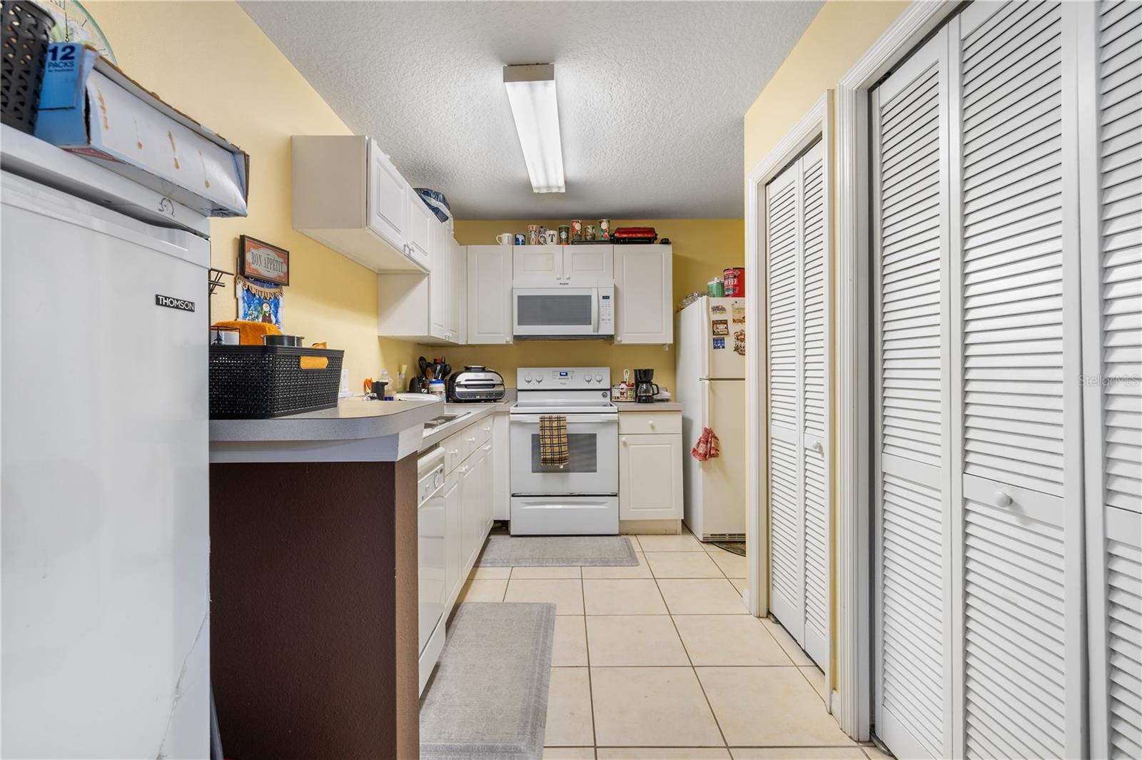 CLUB CORTILE CONDO PH 7 - Residential