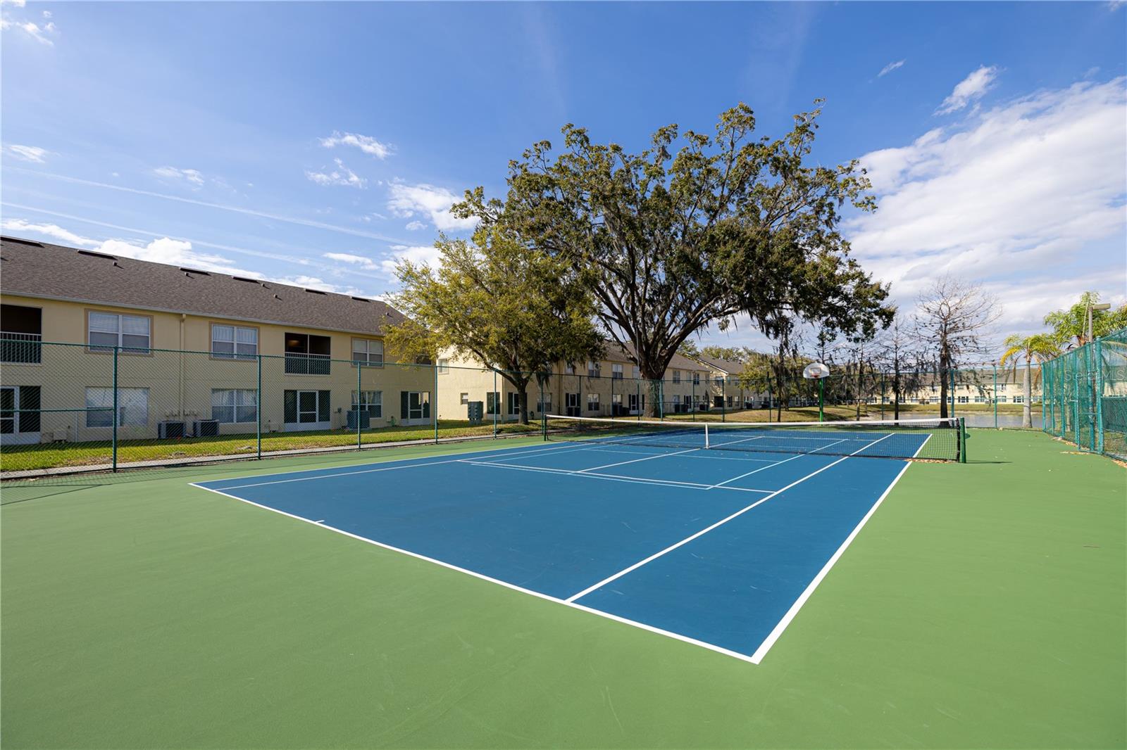 CLUB CORTILE CONDO PH 7 - Residential