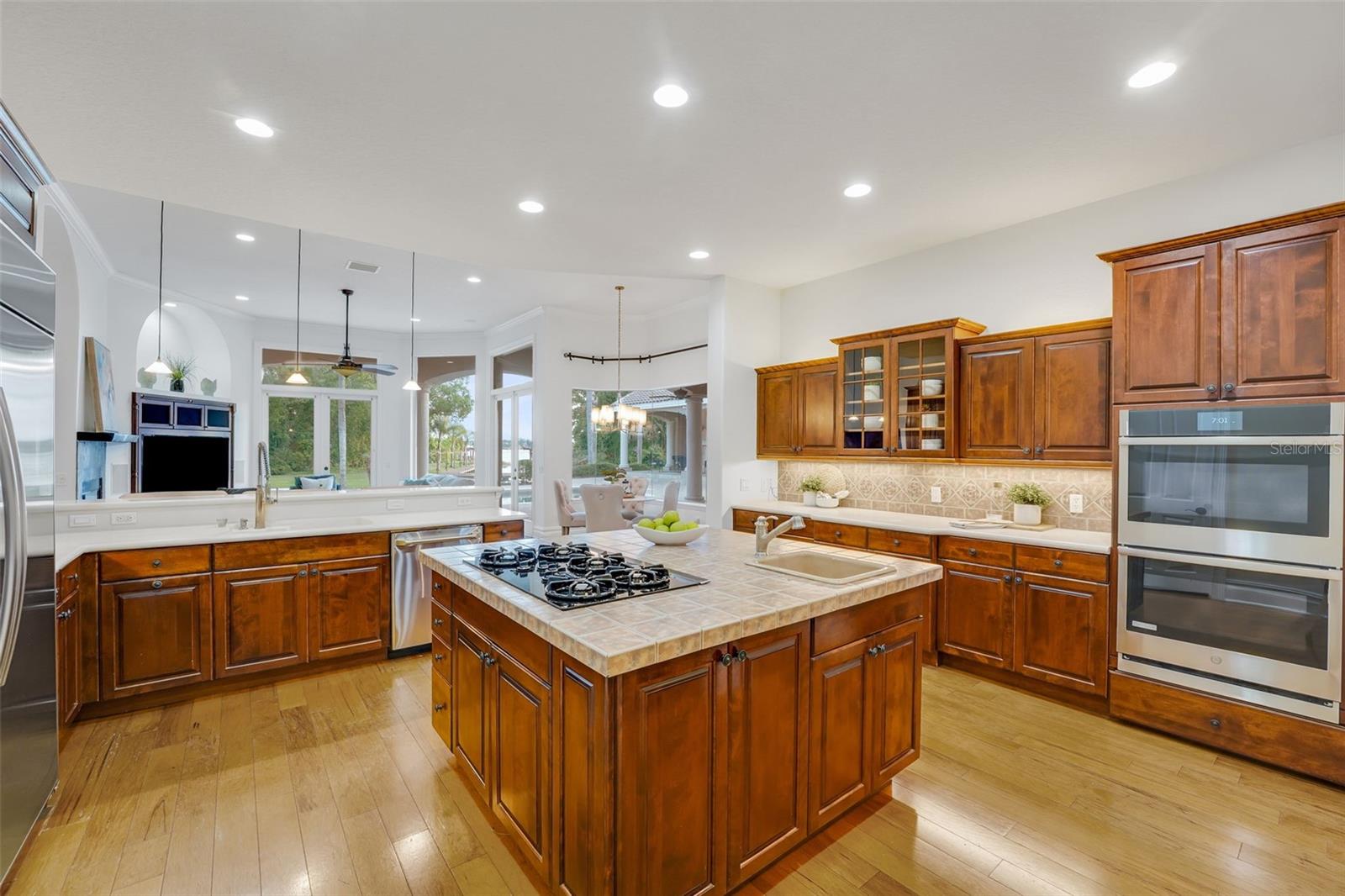 ACREAGE & UNREC - Residential