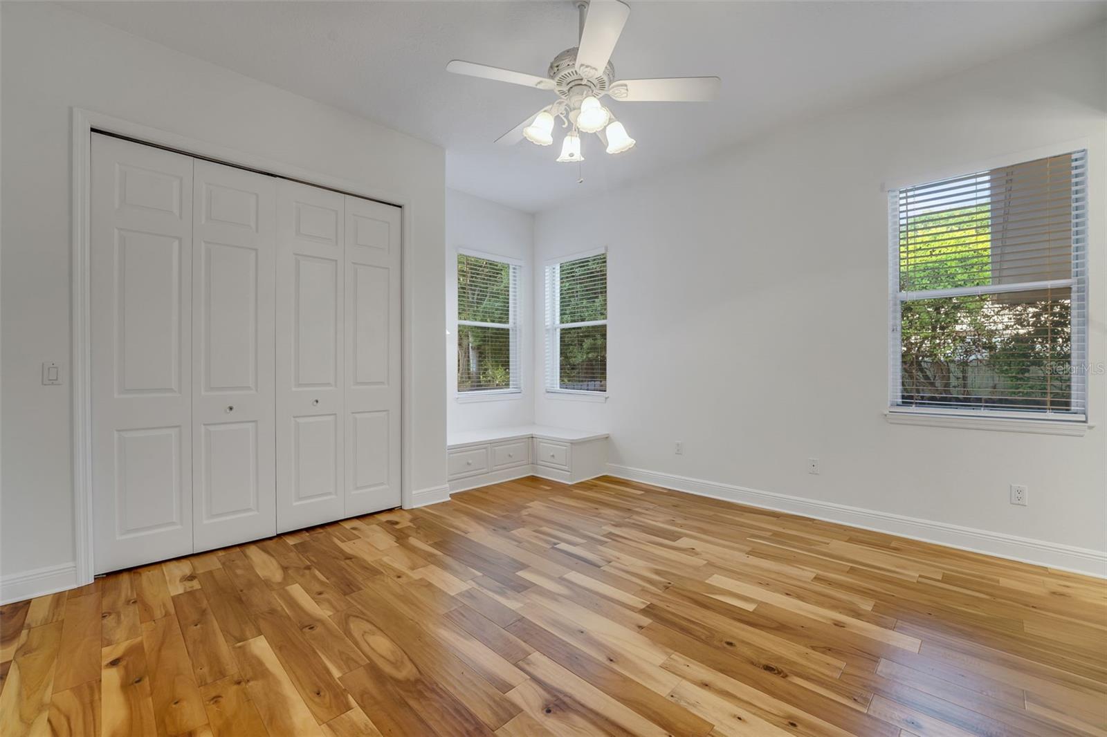 ACREAGE & UNREC - Residential