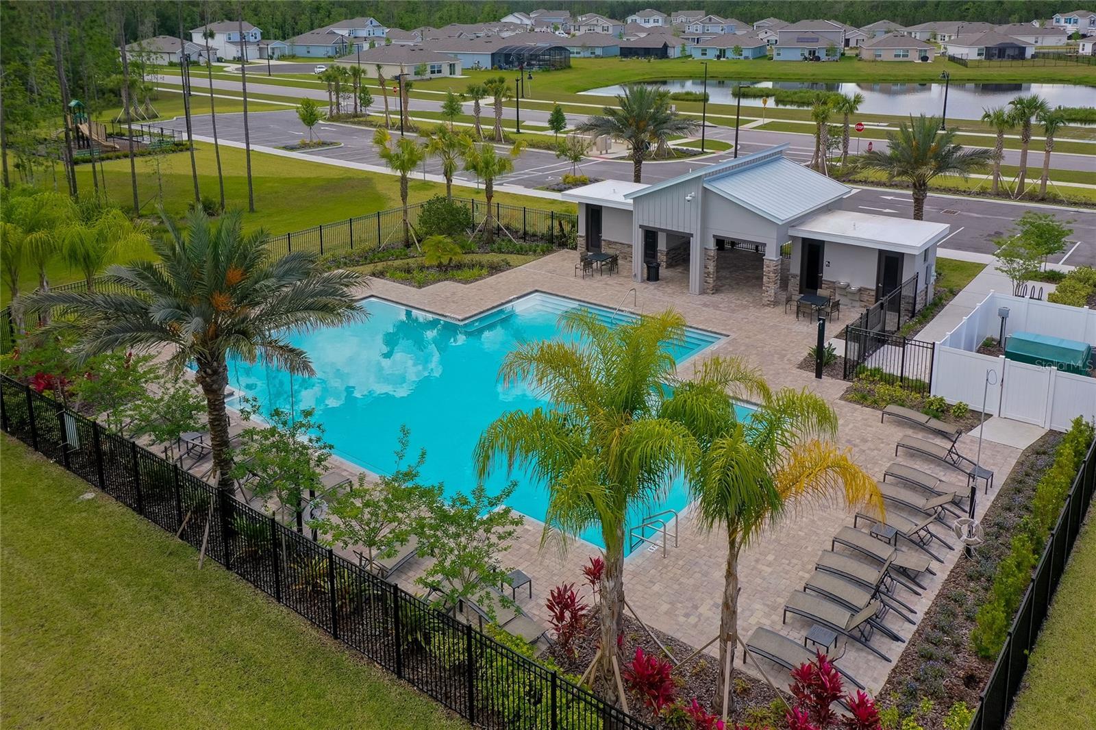 1183 CABOT CLIFFS DRIVE