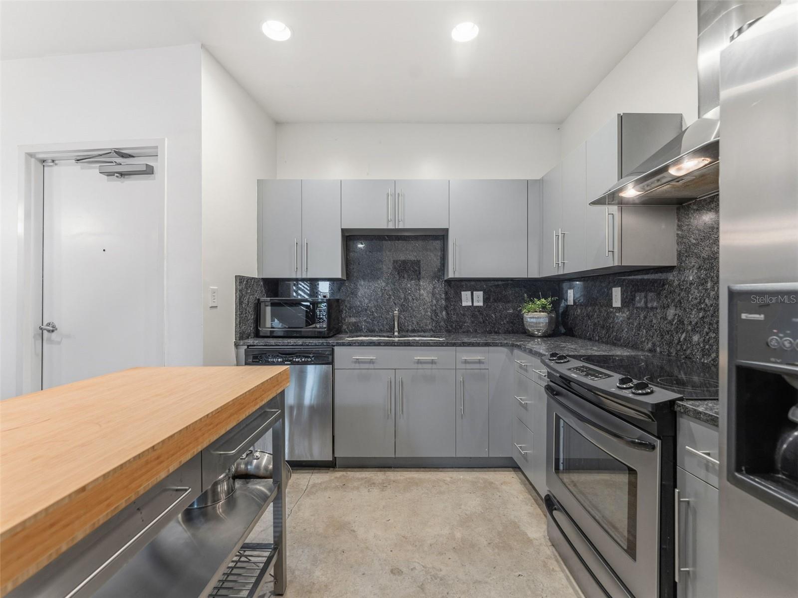 MACDILL LANDINGS A CONDO - Residential