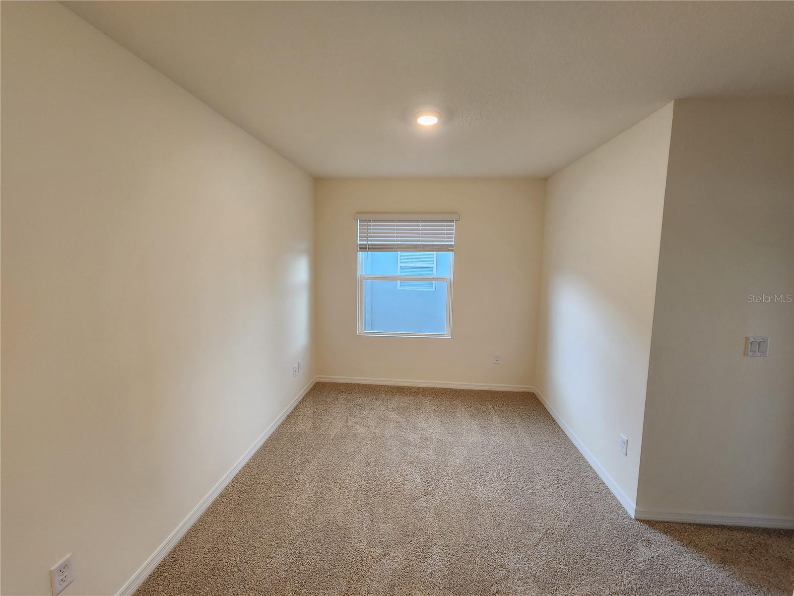 ATRIA/RIDGEWOOD LAKES - Residential Lease