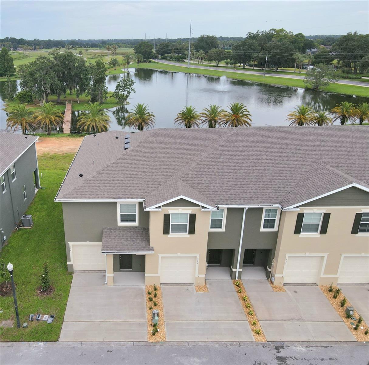 ATRIA/RIDGEWOOD LAKES - Residential Lease