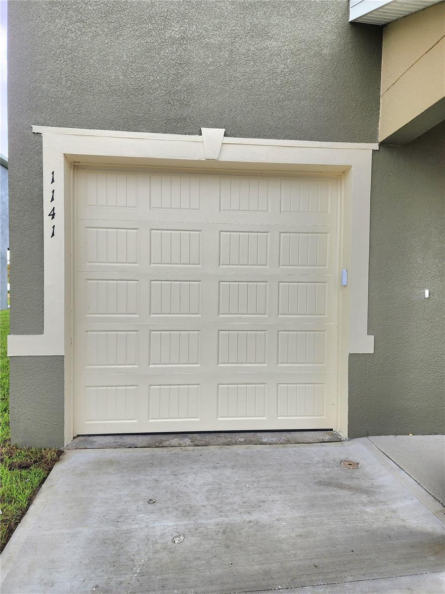 ATRIA/RIDGEWOOD LAKES - Residential Lease