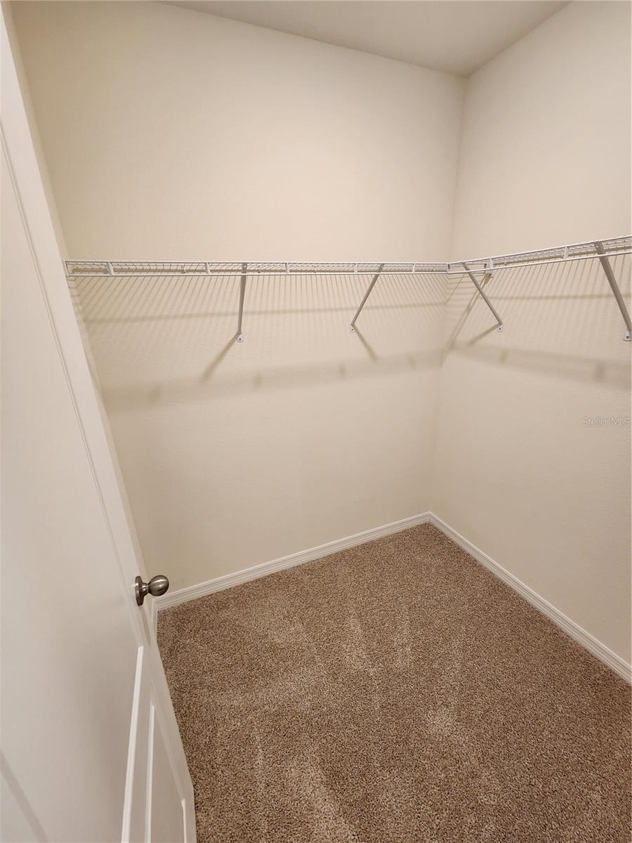 ATRIA/RIDGEWOOD LAKES - Residential Lease