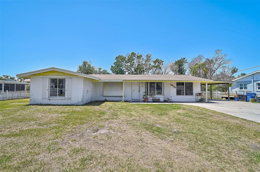 Photo of 4420 101st Street W, Bradenton, FL 34210 (MLS # A4649859)