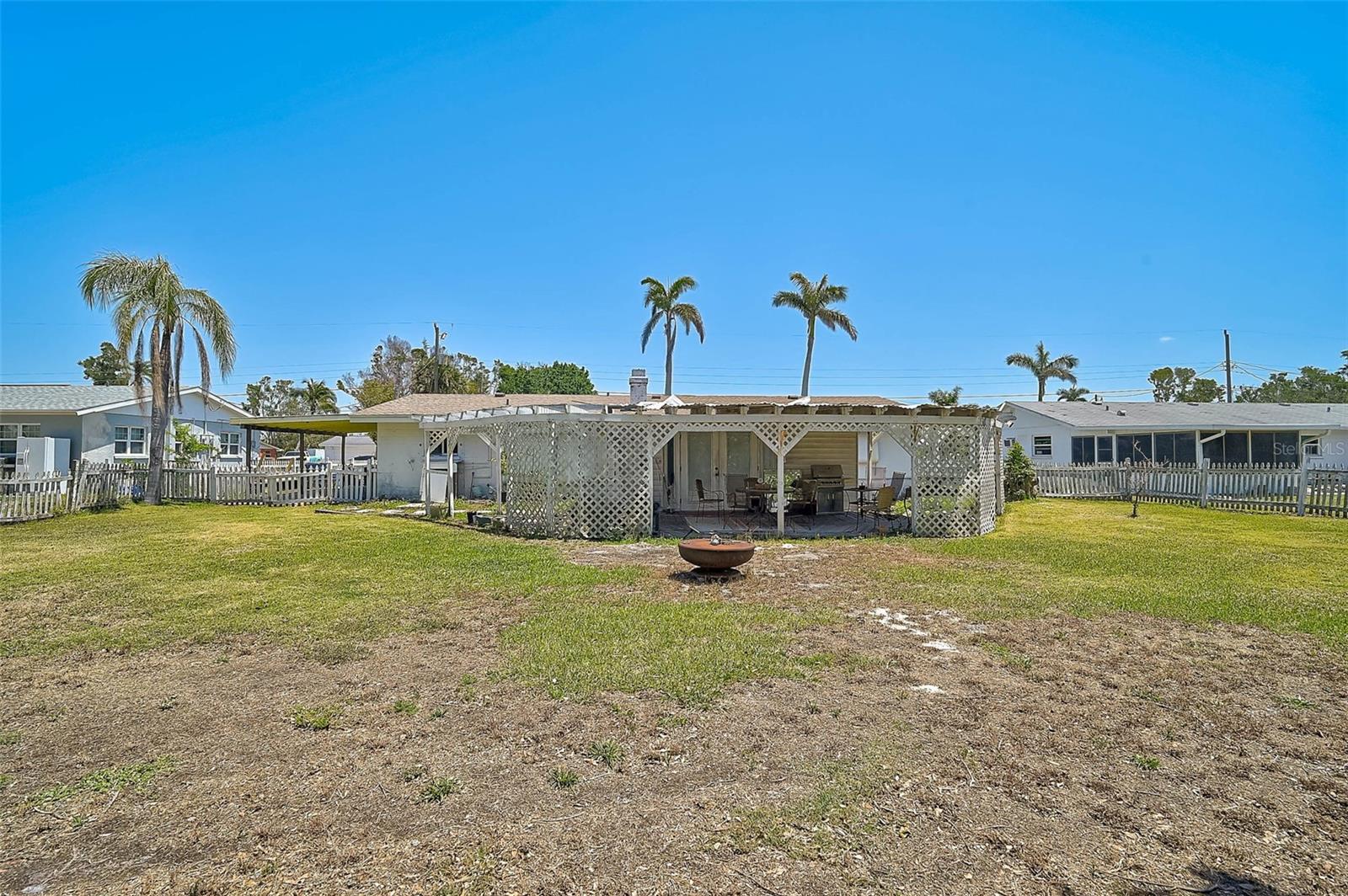 BAY BEACH - Residential