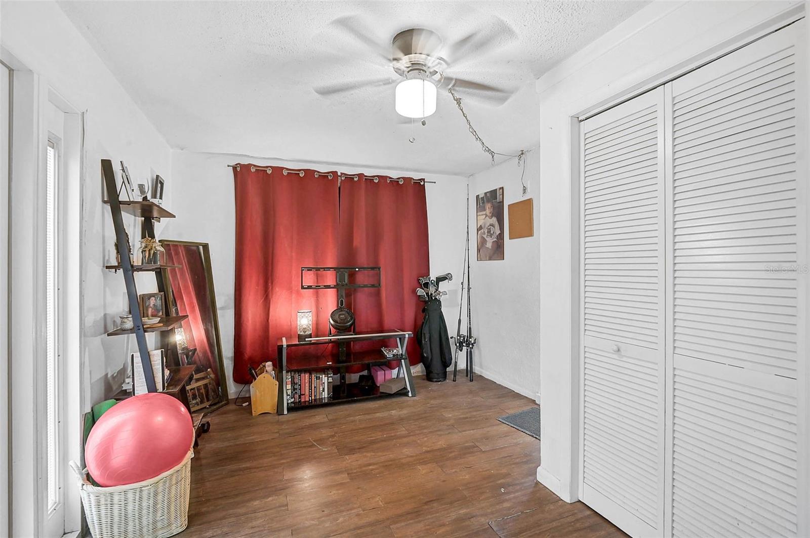 BAY BEACH - Residential