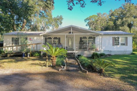 Photo of 5013 Greenbriar Road, Lakeland, FL 33810 (MLS # P4936844)