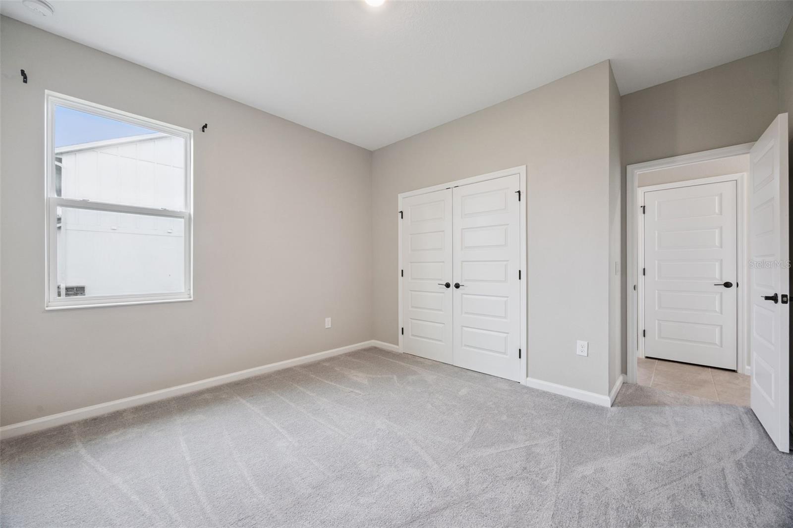 COLLINS RESERVE - Residential