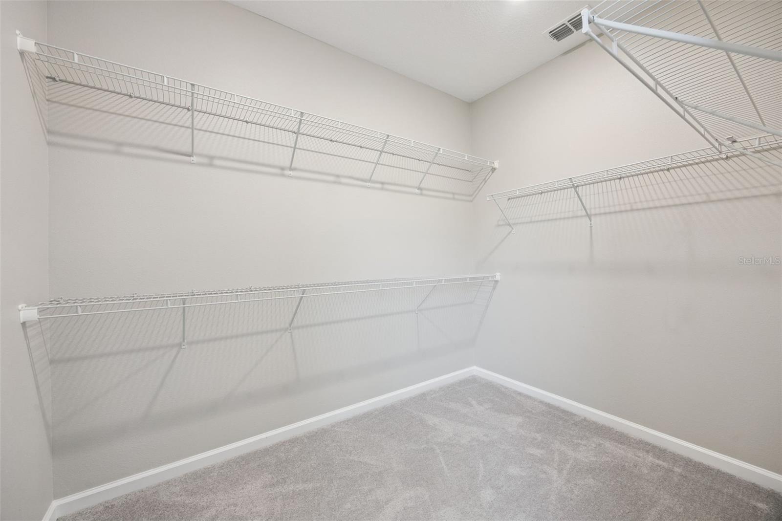 COLLINS RESERVE - Residential