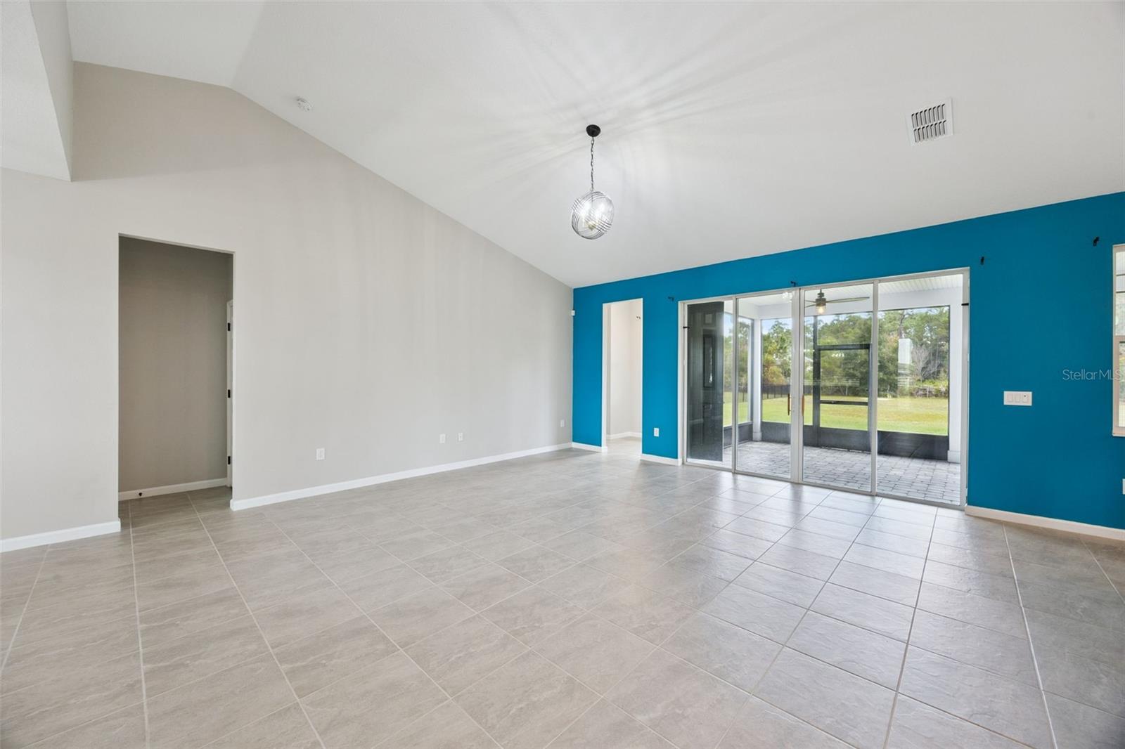 COLLINS RESERVE - Residential