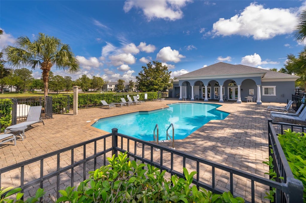 Photo of 10821 Savannah Wood Drive #10821, Orlando, FL 32832 (MLS # S5158552)