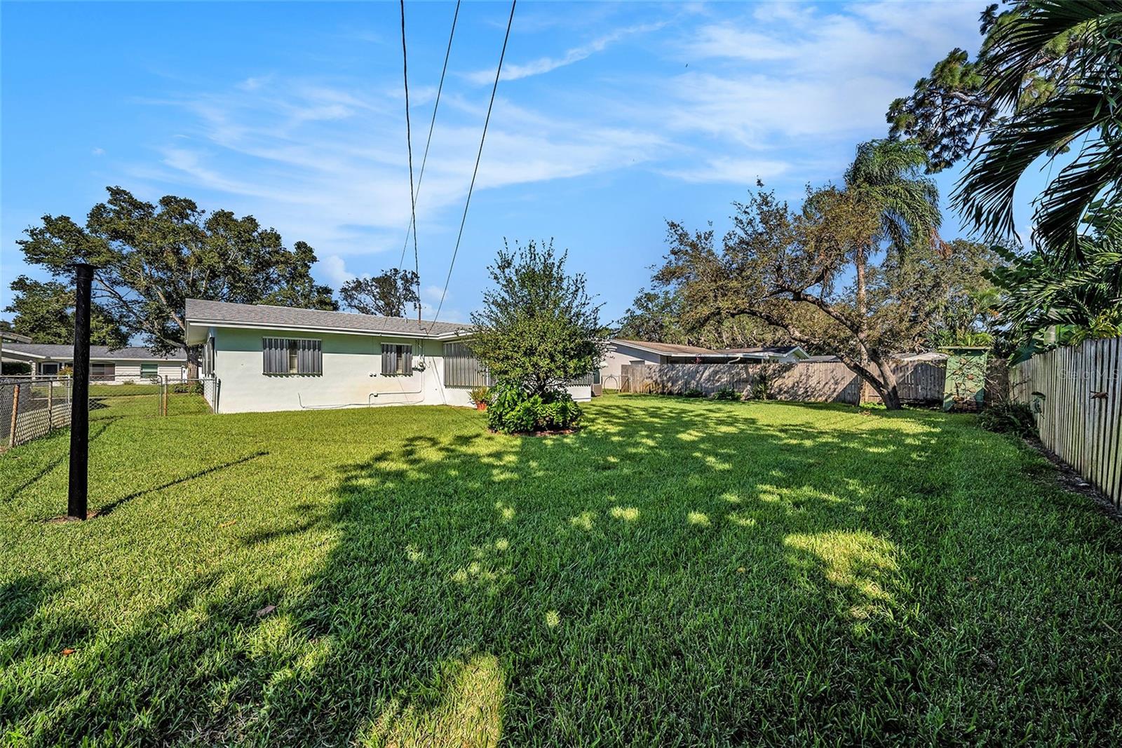 LEISURE ACRES UNIT 1 - Residential