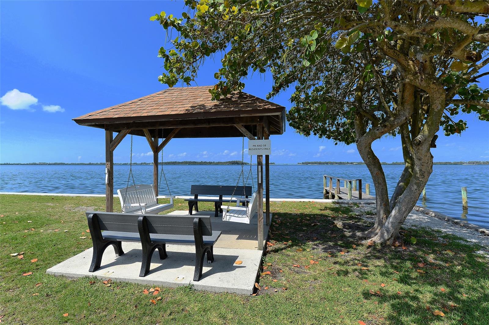 PARADISE BAY ESTATES CO-OP - Land