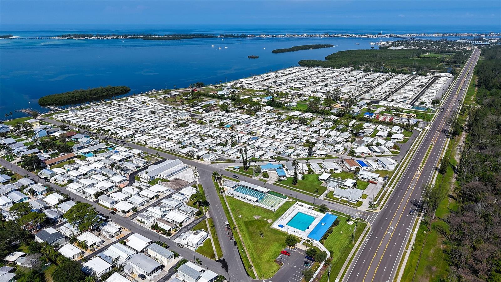 PARADISE BAY ESTATES CO-OP - Land