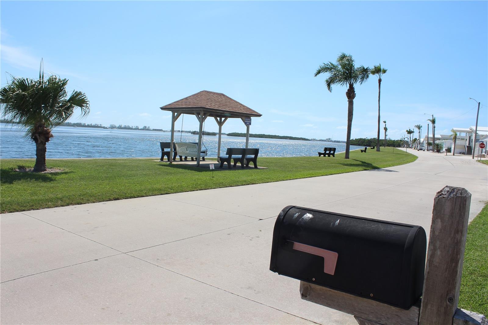 PARADISE BAY ESTATES CO-OP - Land