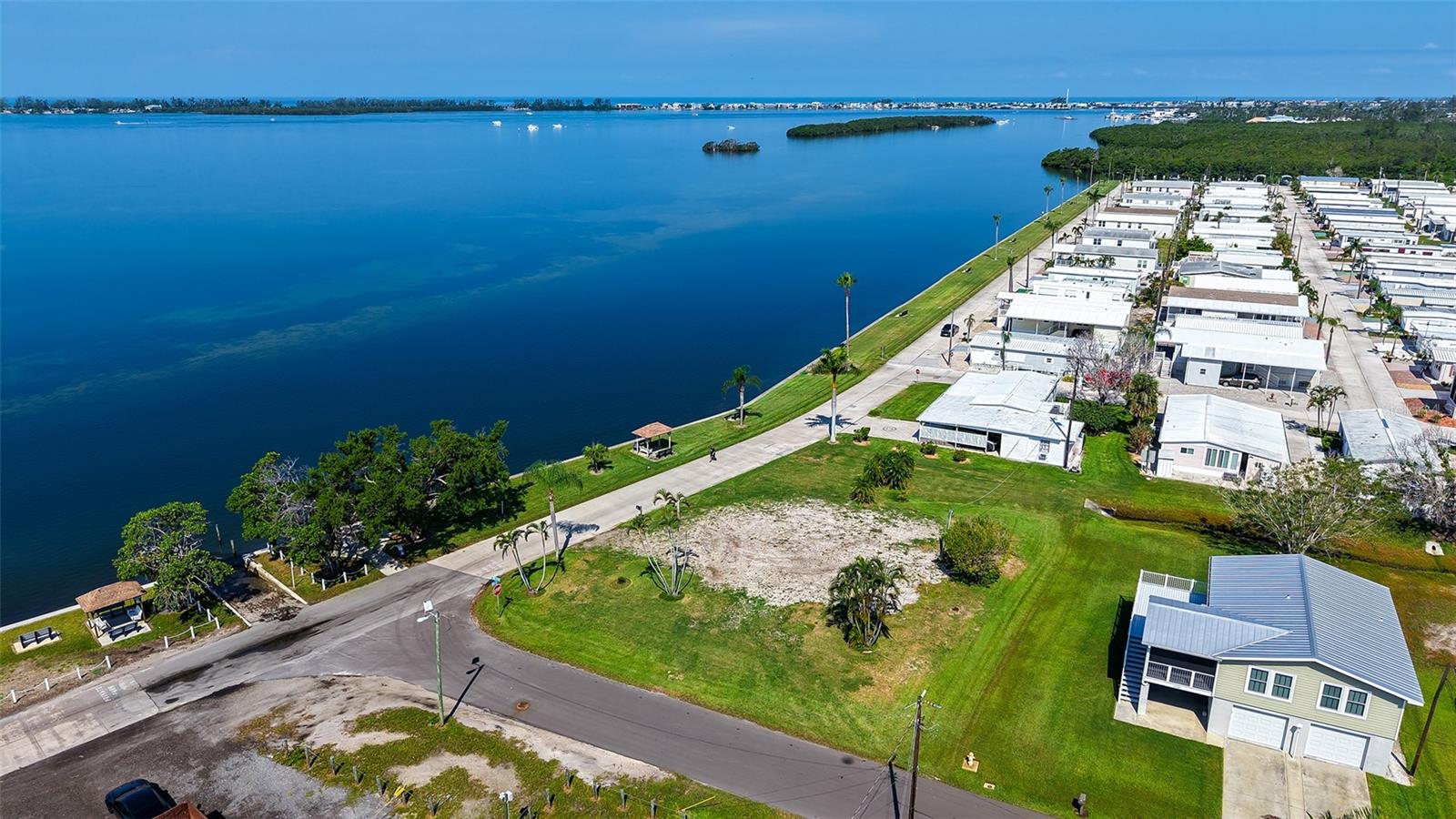PARADISE BAY ESTATES CO-OP - Land