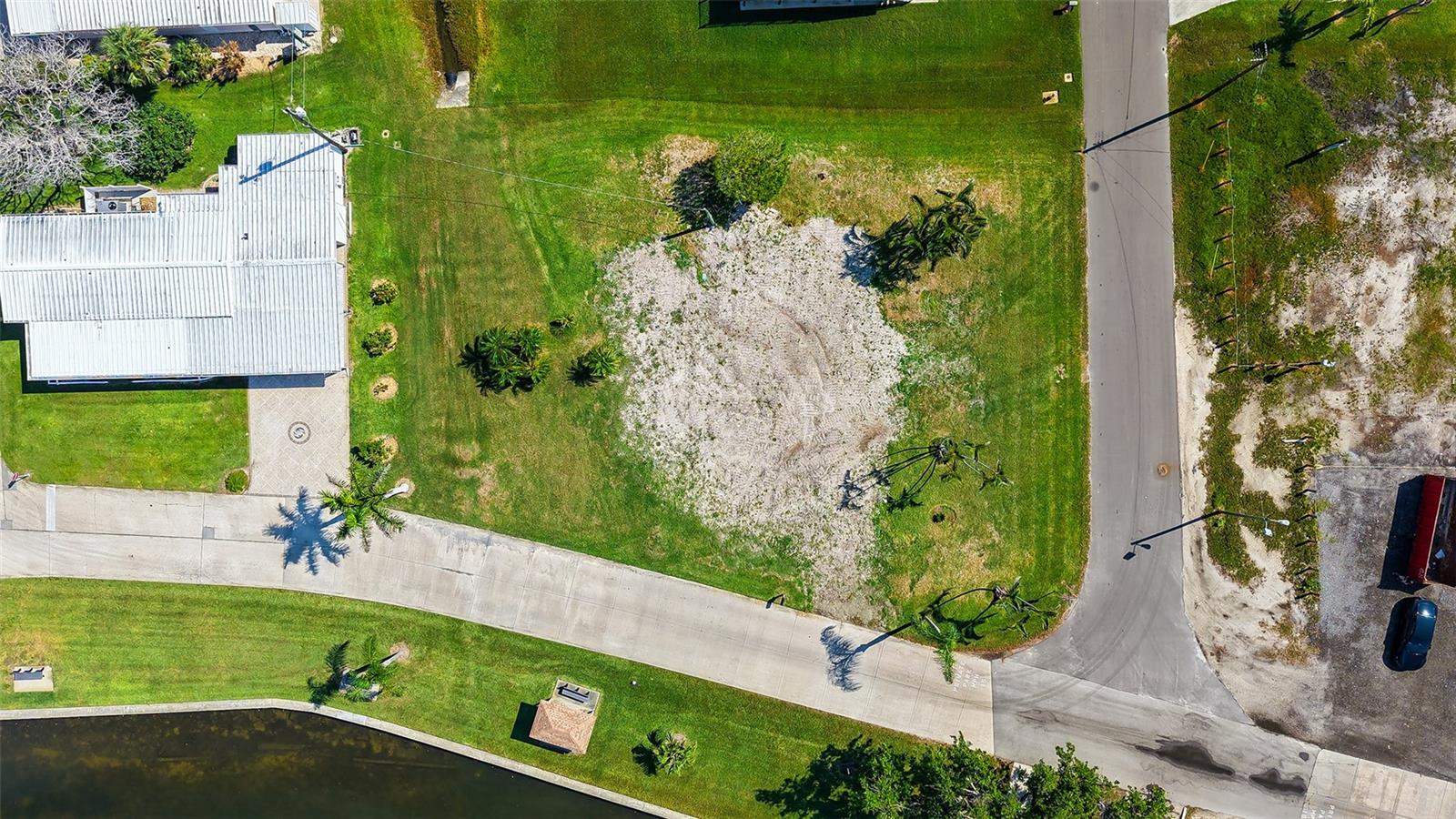 PARADISE BAY ESTATES CO-OP - Land