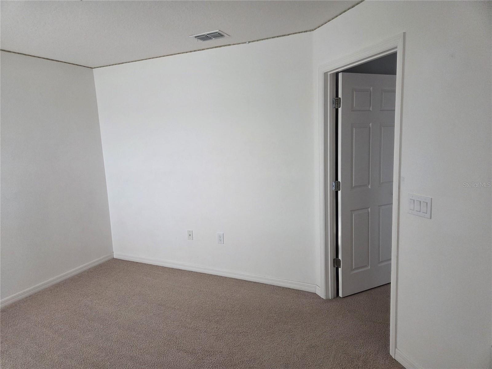 BELLALAGO PH 5J SEC 2 - Residential Lease