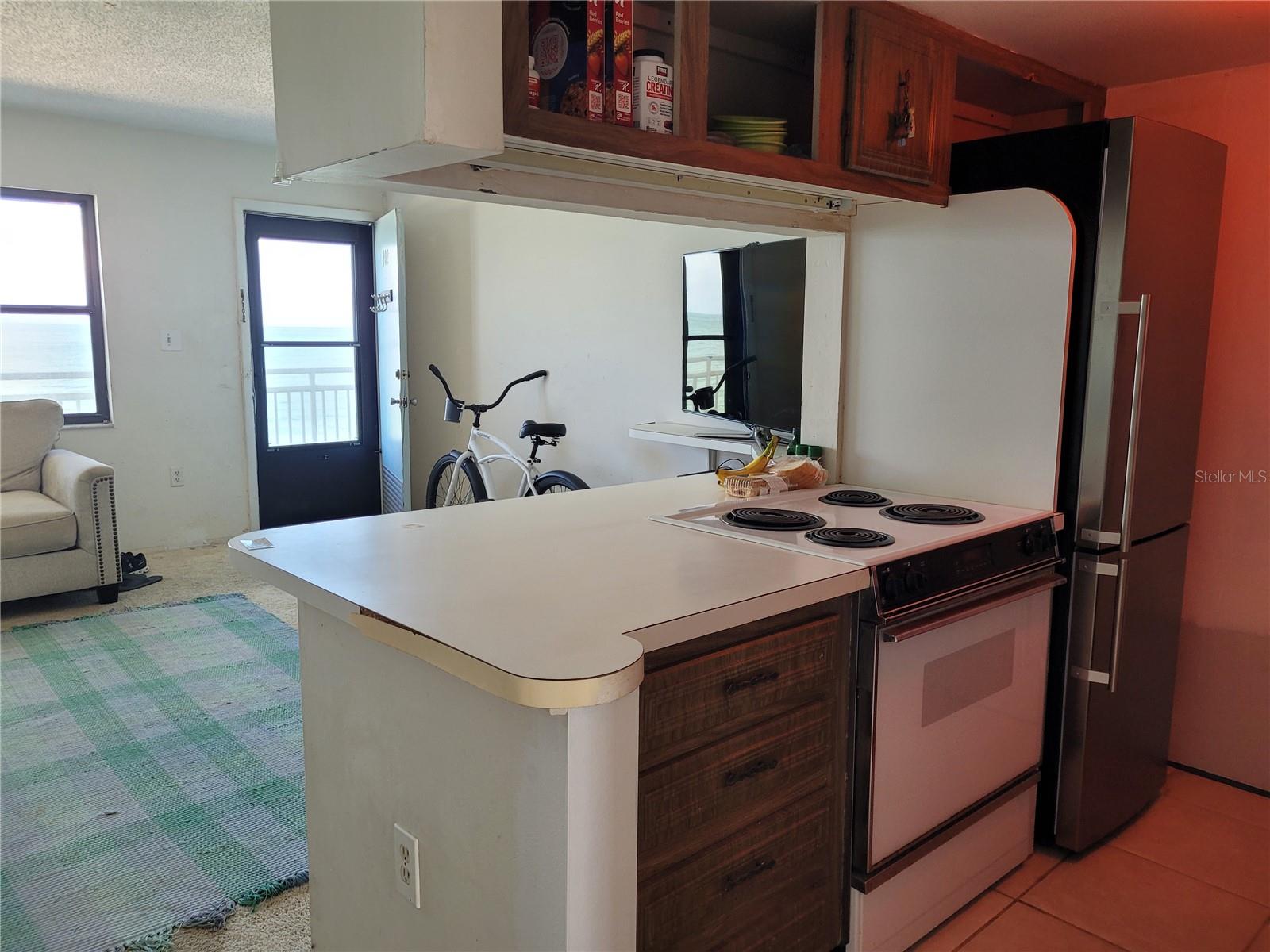 SUNSET CHATEAU CONDO - Residential