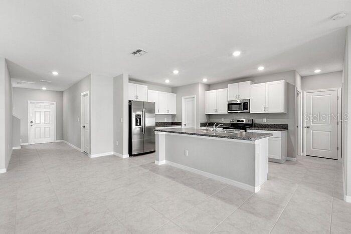 7222 RONNIE GARDEN COURT