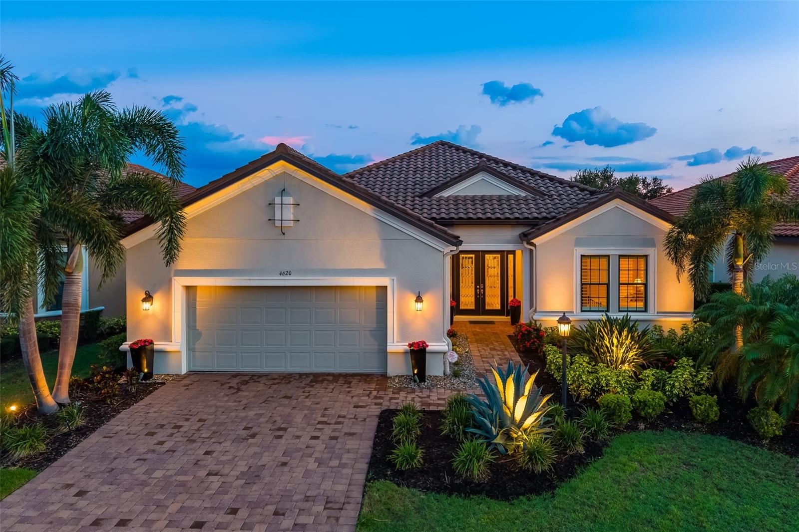 4620 BENITO COURT