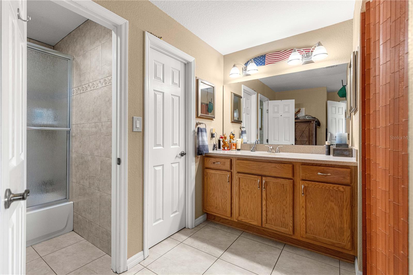 THE THREE KINGS CONDOMINIUM - Residential