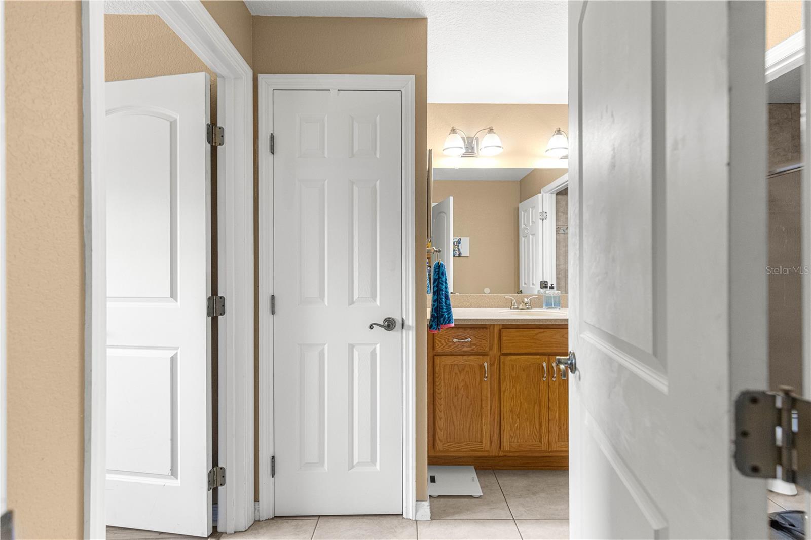 THE THREE KINGS CONDOMINIUM - Residential