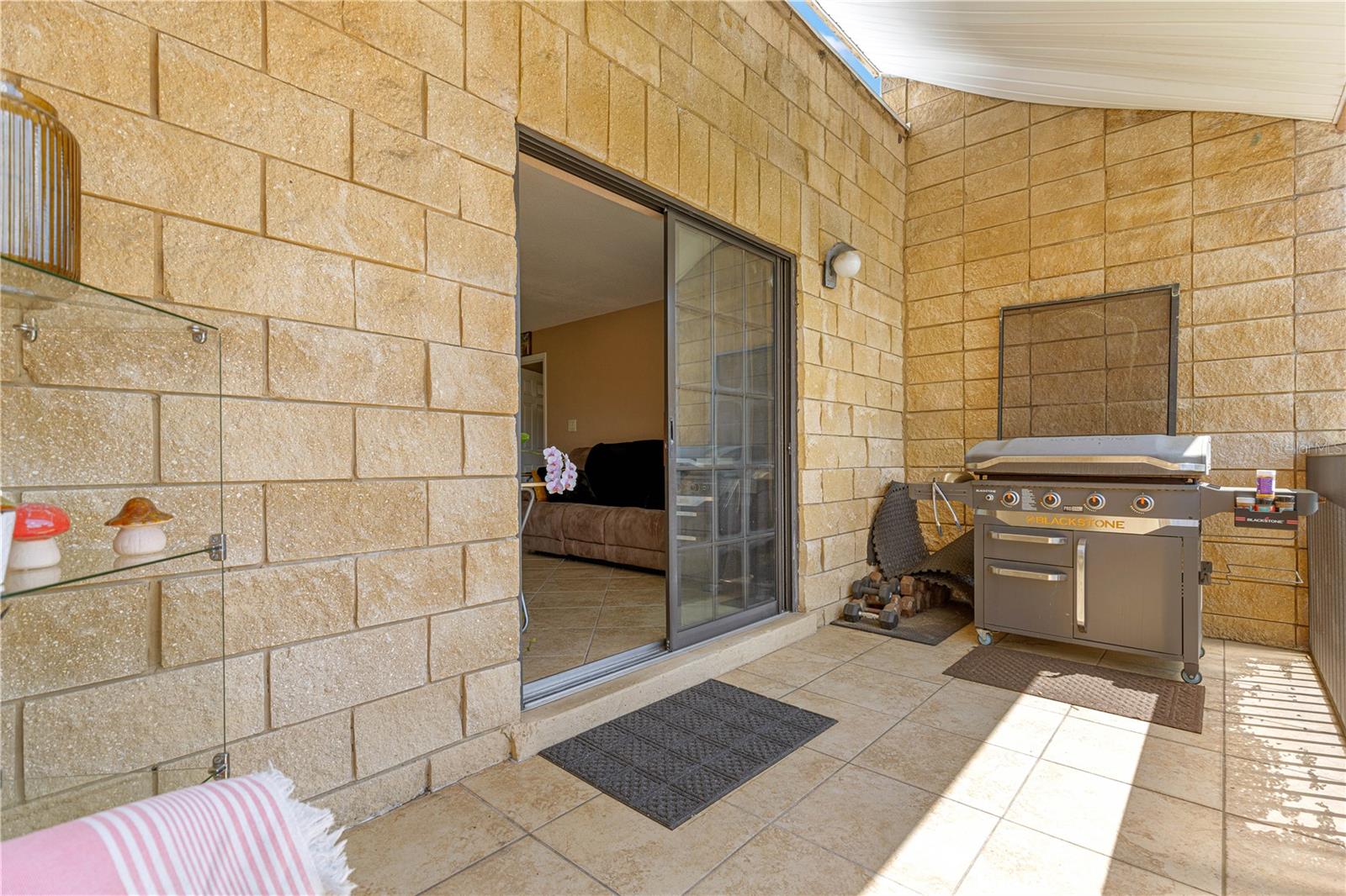 THE THREE KINGS CONDOMINIUM - Residential