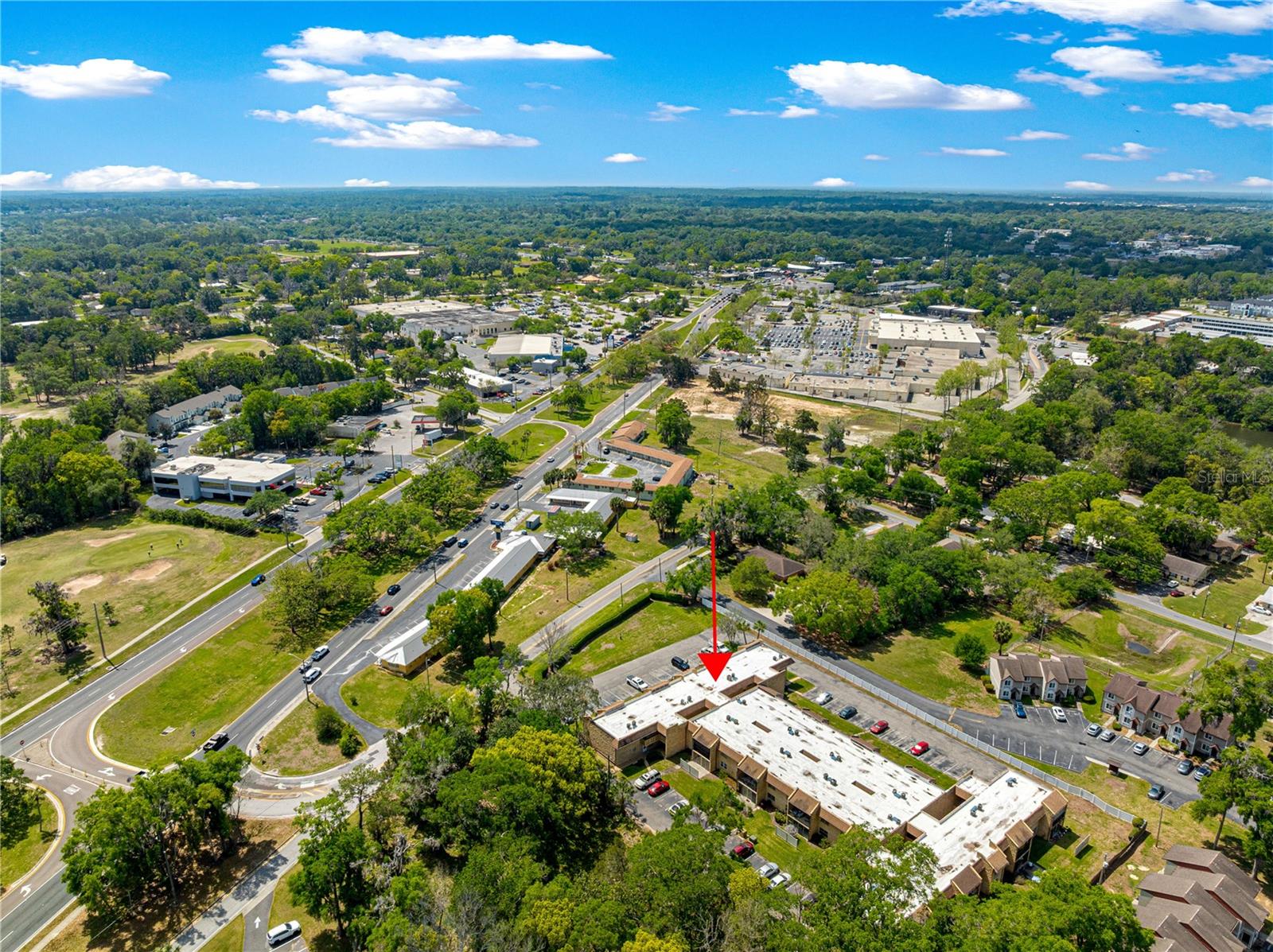 THE THREE KINGS CONDOMINIUM - Residential