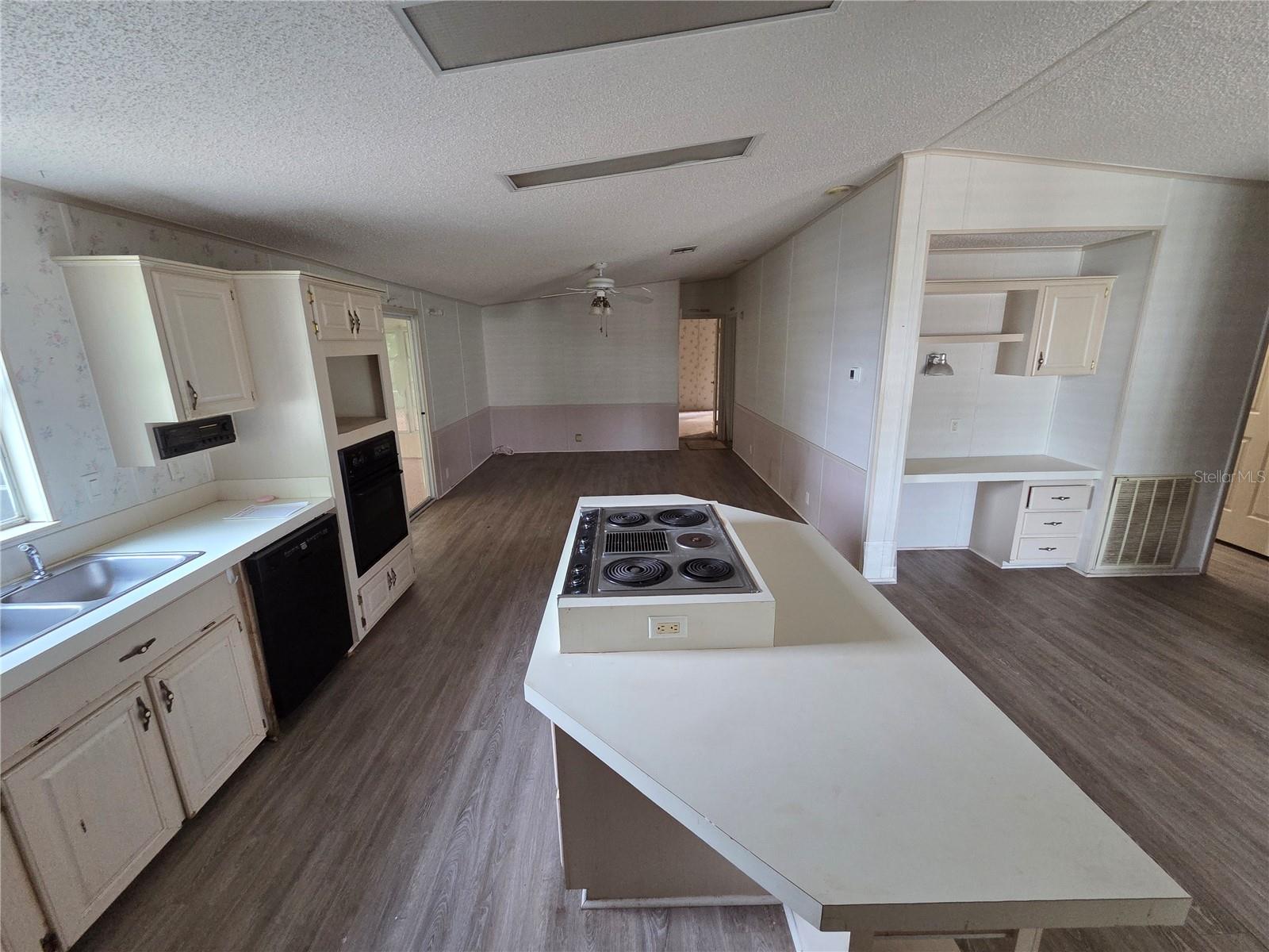 BROOKRIDGE COMM - Residential