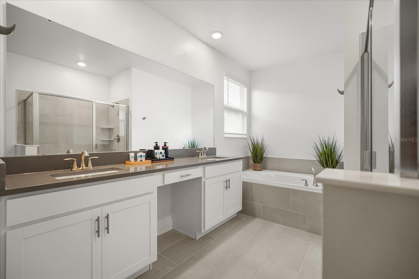 FOX NORTH - Residential