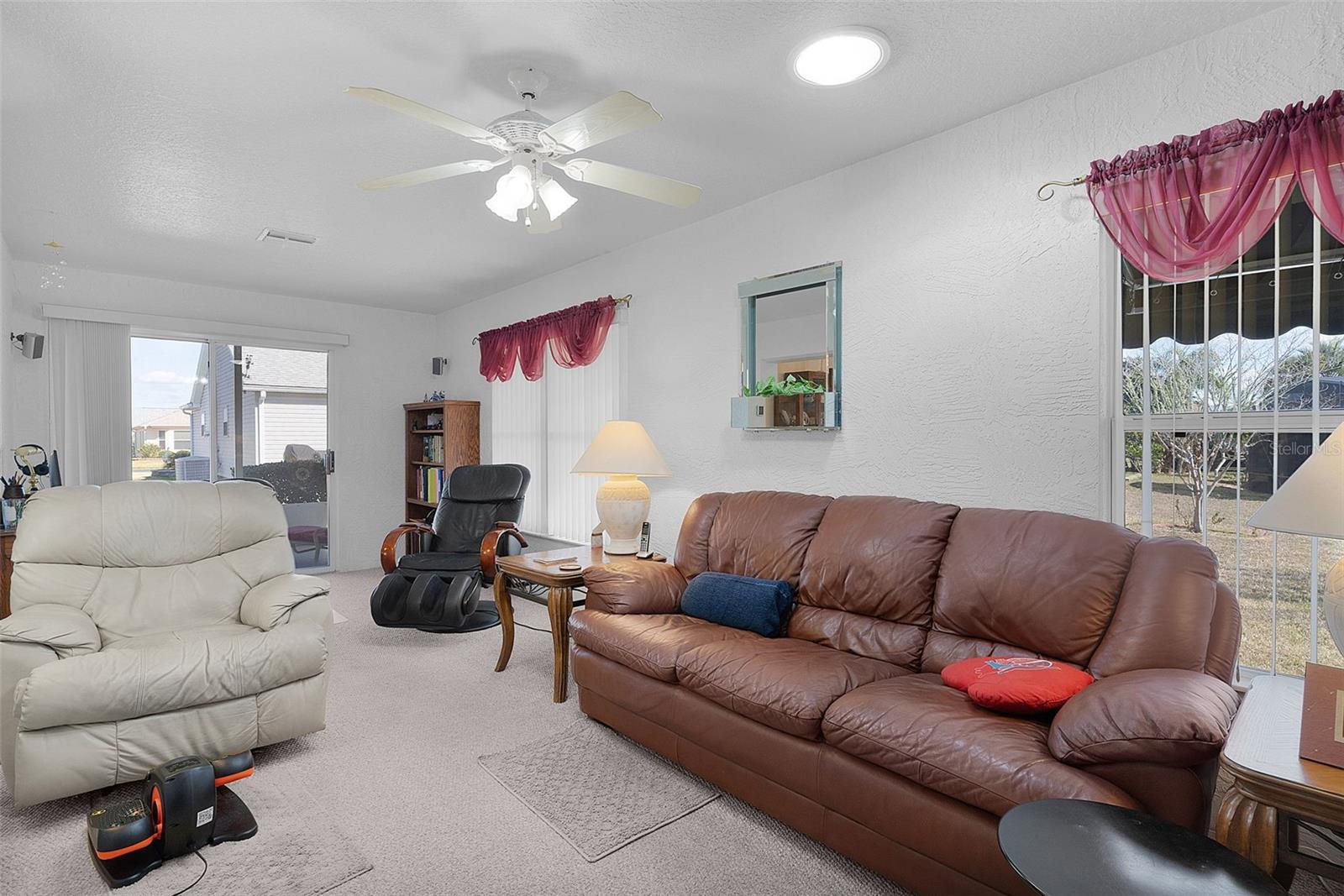 LOT 93 THE VILLAGES OF SUMTER UNIT NO. 20 PLAT BO - Residential