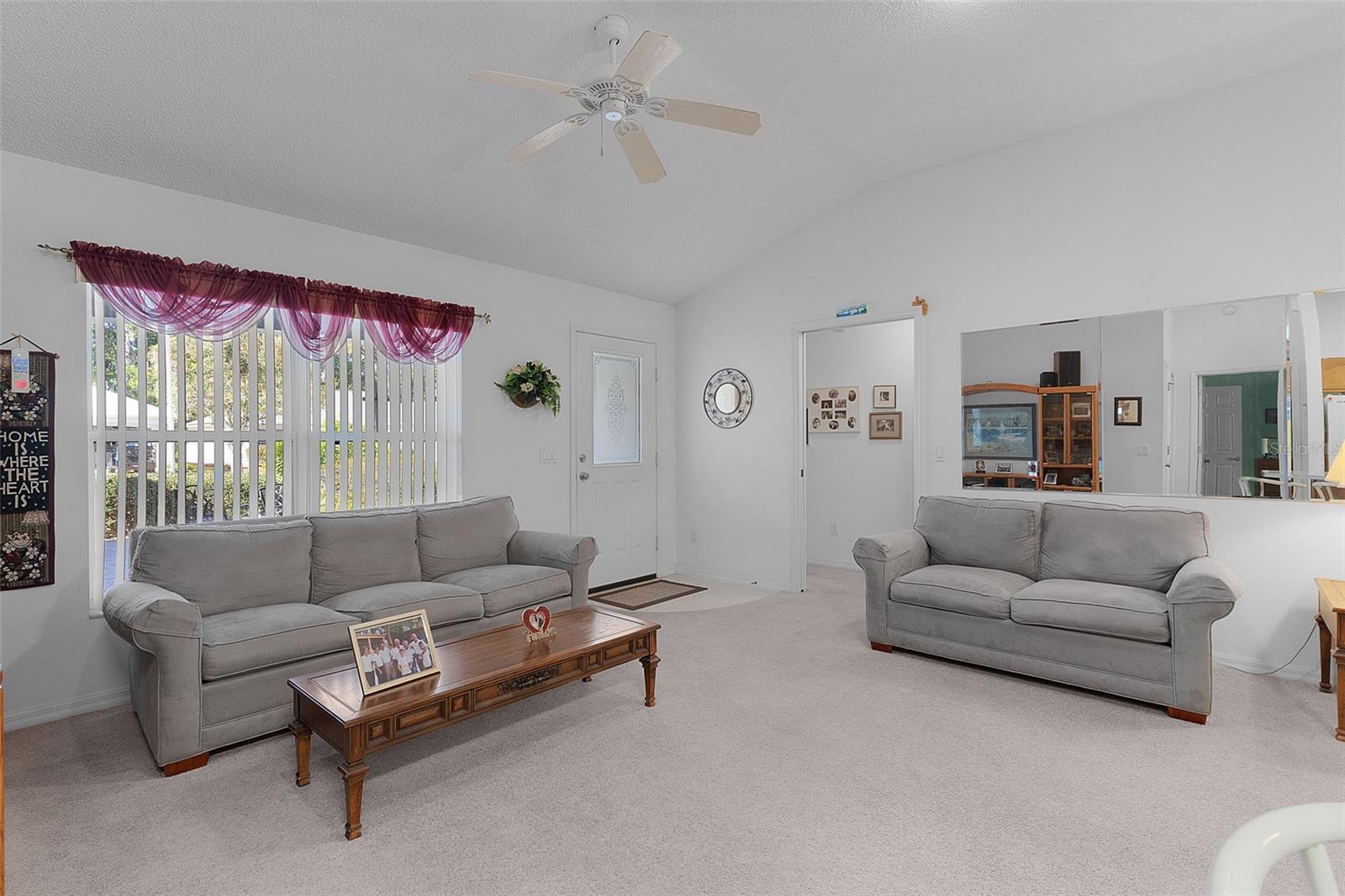 LOT 93 THE VILLAGES OF SUMTER UNIT NO. 20 PLAT BO - Residential