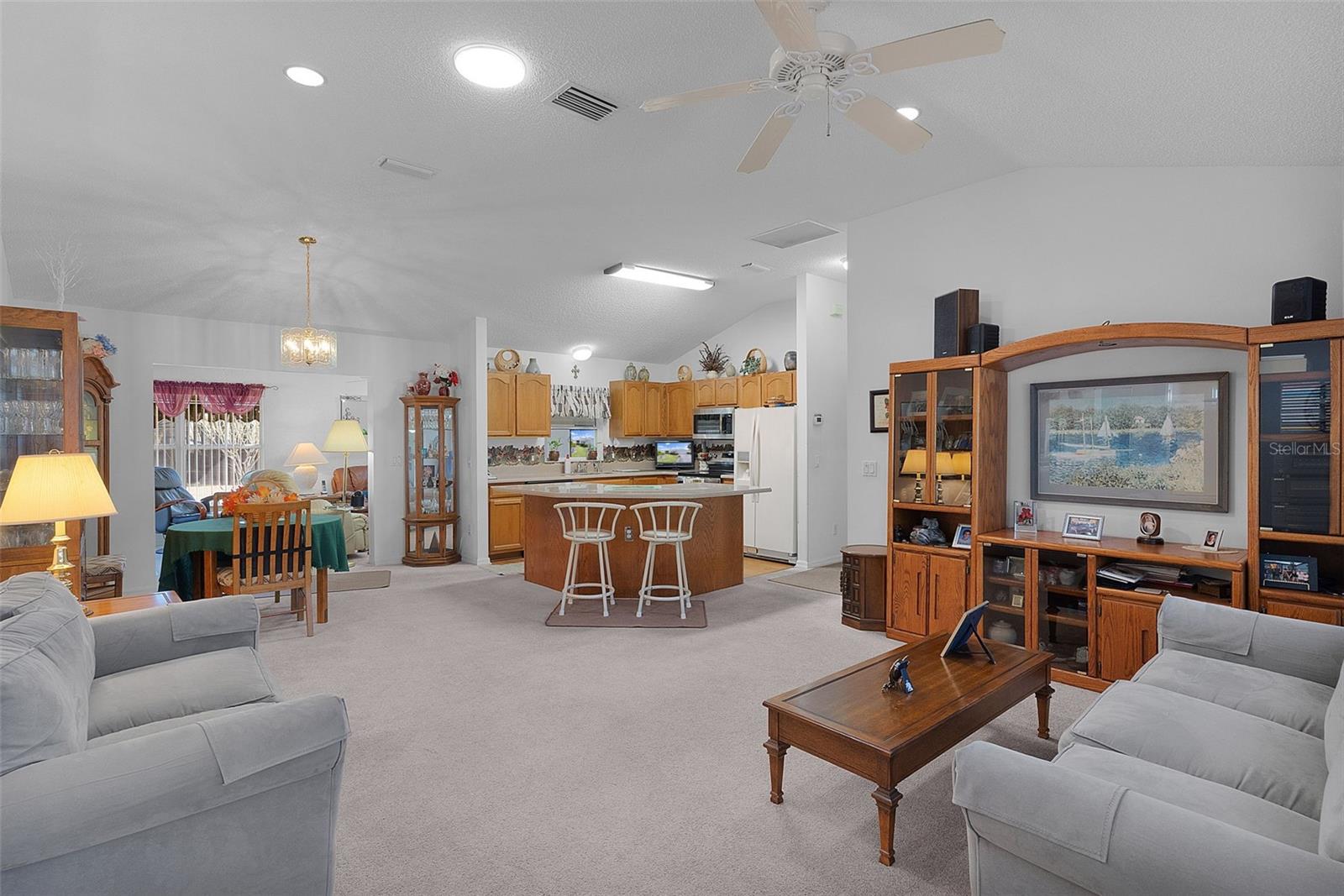 LOT 93 THE VILLAGES OF SUMTER UNIT NO. 20 PLAT BO - Residential