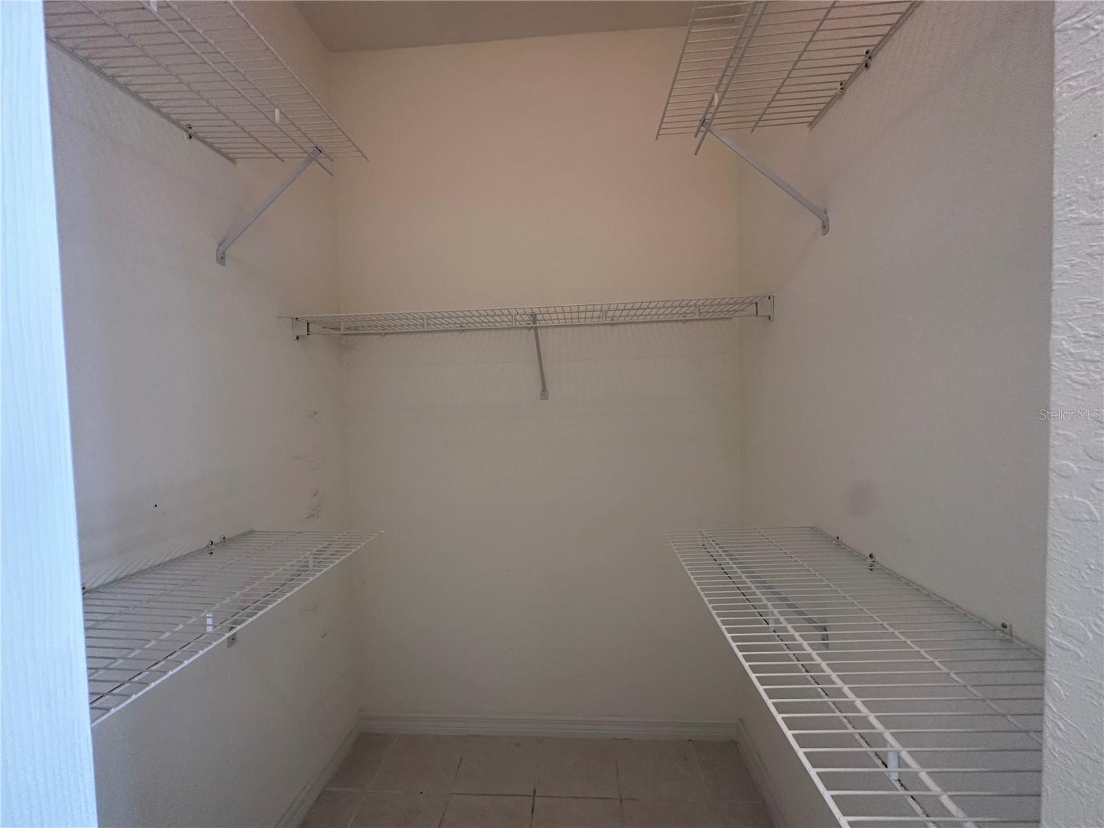 OAK RUN THE FOUNTAINS PHASE II - Residential